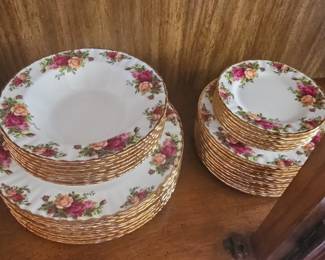 Royal Albert Old Country Roses Dinnerware and Tea Set