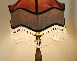 Decorative Victorian-Style Beaded Table Lamp