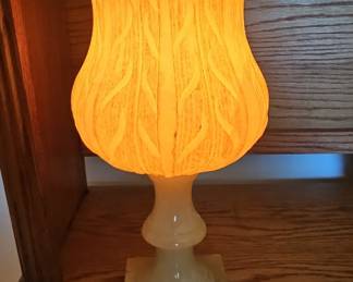 Vintage Italian Alabaster Tulip Table Lamp, 1950s