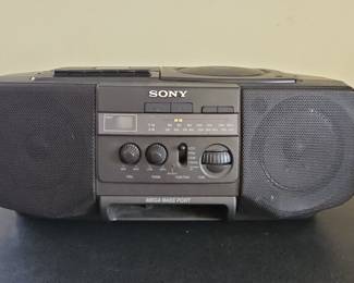 Sony CFD-V10 CD Radio Cassette-Corder