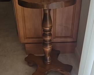 Vintage Turned Wood Pedestal Plant Stand