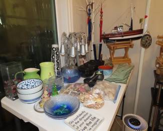 Knick knacks.