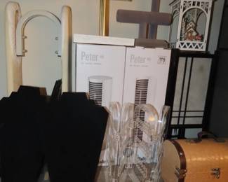 jewelry stands/displays, tower fans, boxes.