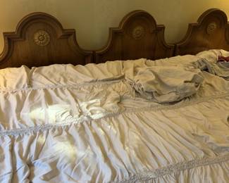 King Bed with Board 