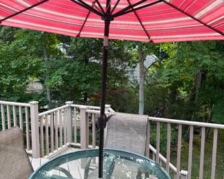 Patio Furniture Table 4 chairs Umbrella