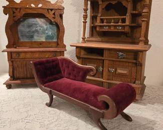 Dollhouse Furniture 