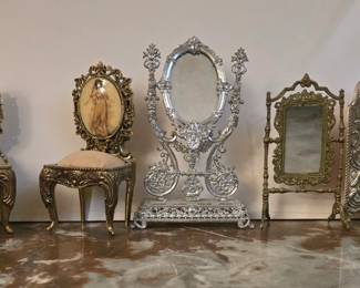 Dollhouse Furniture 