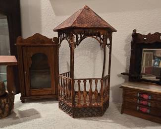 Dollhouse Furniture 
