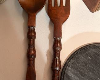 Wooden Hanging Utensils 