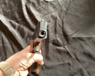 No.12- Smith & Wesson 422 Semi Auto .22 LR