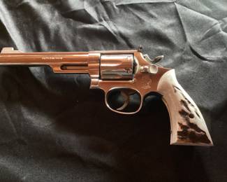 No. 4- Smith & Wesson 19-5 Revolver 38 Special