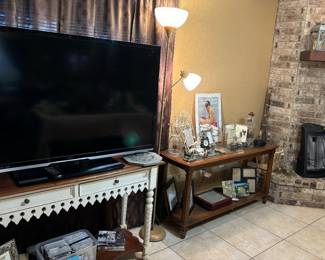 TV, Heater, Fireplace, console table