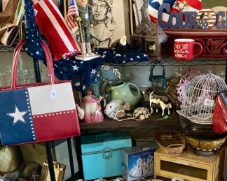 Patriotic decor, Texas flag purse 