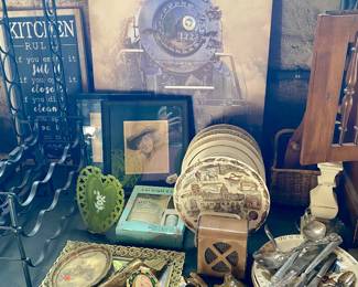 Vintage mirror dresser trays, silver plate and unique plates