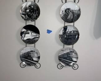 Set of Six 2004 BNSF Railway Collector Plates with Display Racks