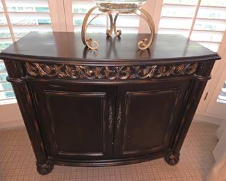 2 drawer chest