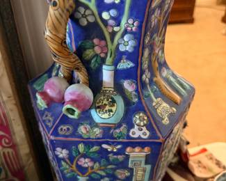 ANOTHER CERAMIC ASIAN CARVED BEAUTY