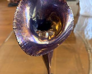 GORGEOUS TIFFANY-ESQUE VASE