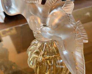 BIGGEST LALIQUE PARFUM BOTTLE EVER! JUST STUNNIN G!