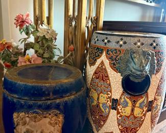 AWESOME CERAMIC GARDNE STOOLS - CARVINGS & FRESCO VIBES