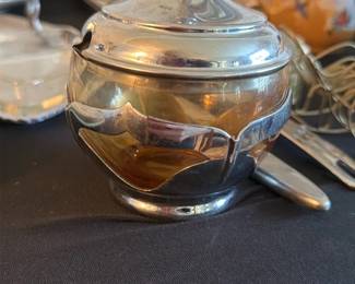 Reed & Barton Silverplate Sugar Bowl
