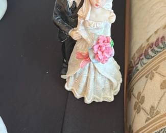 Ceramic Bride & Groom Figurine