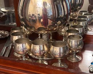 Made in Spain Brandy Bowl & 8 Goblets