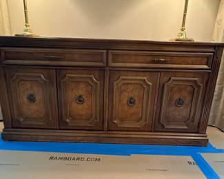 Vintage Thomasville Huntley Collection Buffet Sideboard