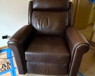Traditional Brown Leather Electric Recliner with Nailhead Trim