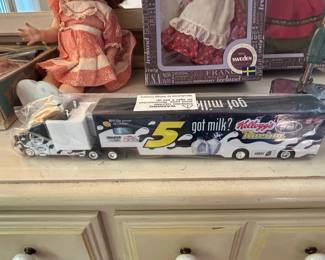 Kelloggs Racing got milk Terry Labonte NASCAR Diecast SemiTruck