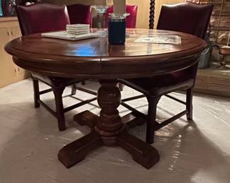 Traditional Round Pedestal Dining Table and Leather Chair Set