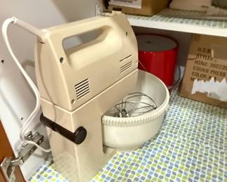 Vintage Sunbeam Mixmaster Stand Mixer