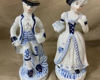 Pair Small B & W Man & Woman Figures