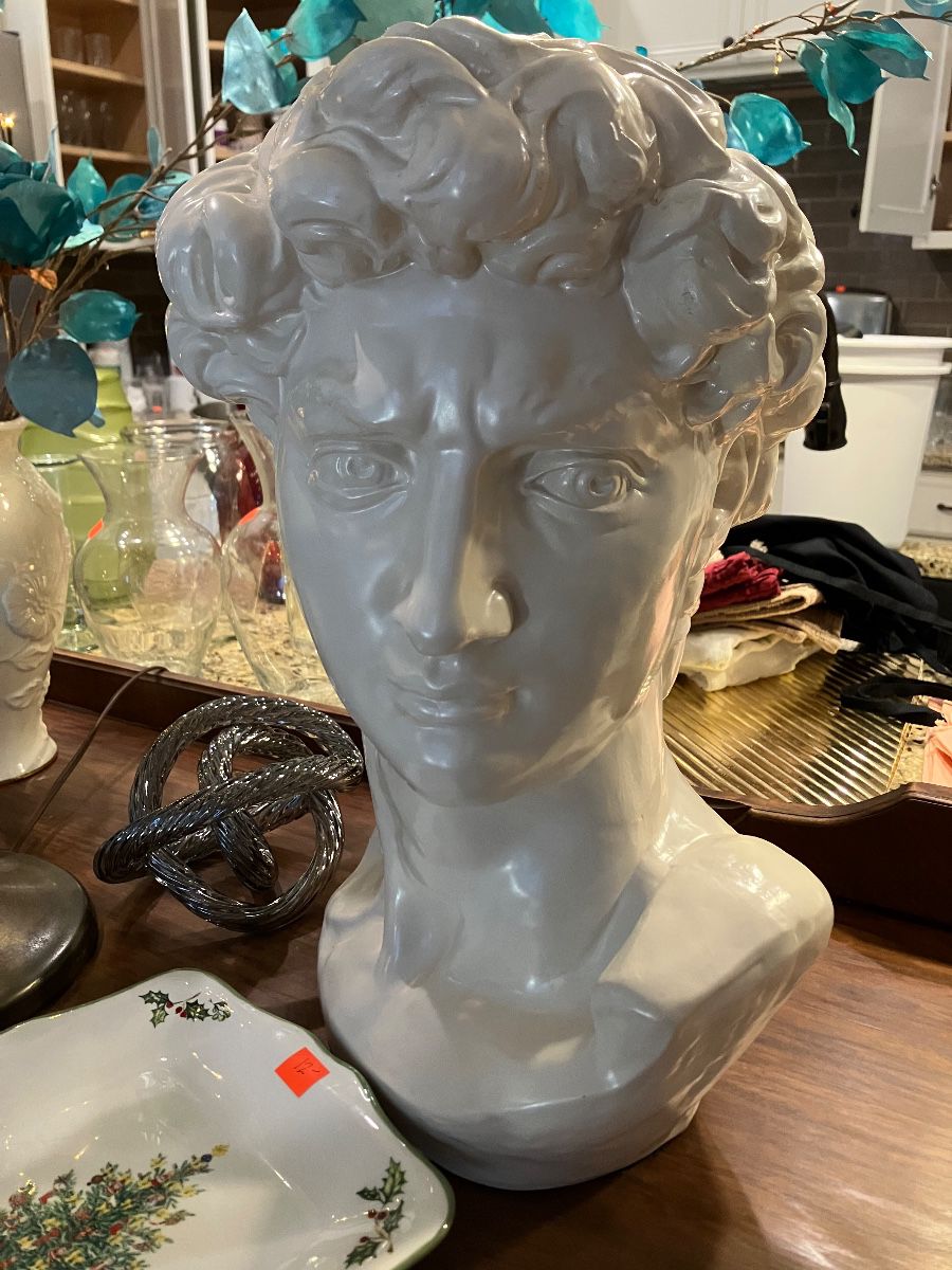Remarkable Estate Sales in Auburn Hills