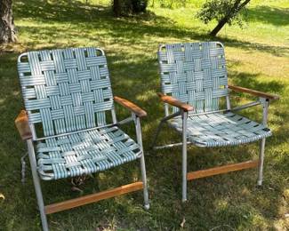 444 pairvintagewebbedaluminumlawnchairs