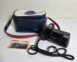 070 vintagepentaxfilmcamerawithkodakca