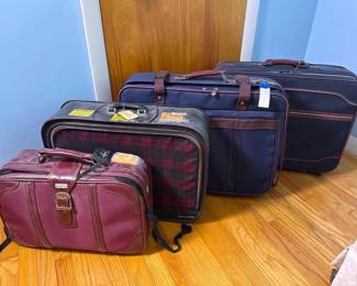 611 assortedluggagecollection