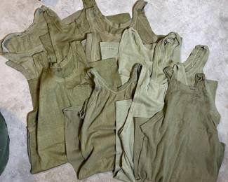 403 vintageolivemilitarytanktopslot
