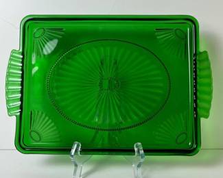 125 greenpressedglassrectangularserving