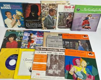 152 assortedvintage45rpmvinylrecordslo