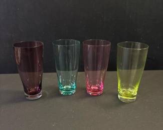 048 setoffourvintagegermancoloredglass
