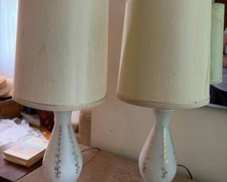 408 pairfrostedglasstablelampswithcrea