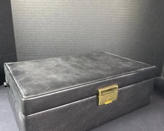 514 blackleatherettejewelryboxwithmirro