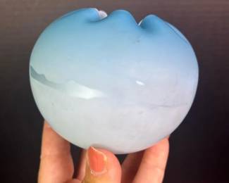 165 smallvintagebluesatinglassrosebowl