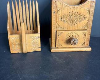 320 pairofhandcarvedwoodenfolkartboxe