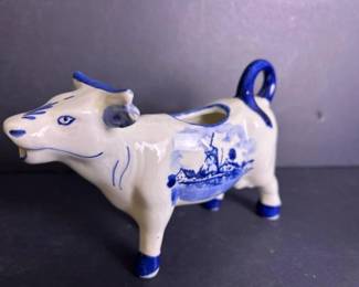 354 delftbluehollandcowcreamer