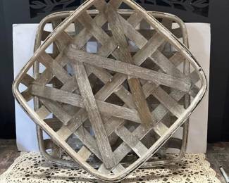 385 setoftworustictobaccodryingbaskets