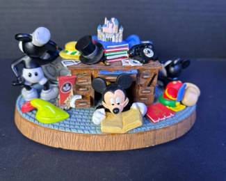 188 disneyparkswhenwaltsawaymickeymou