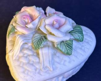 140 decorativesmallporcelainheartshaped