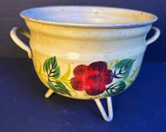 141 vintagehandpaintedenamelwareplanter